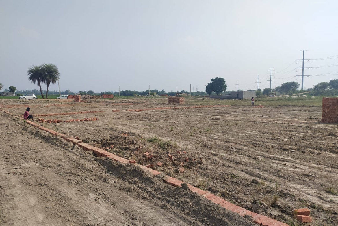 Street #108, Plot #2, Sector B, DHA 3 Islamabad