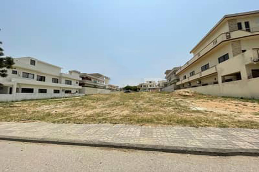 Street #15, Plot #62, Sector G, DHA 2